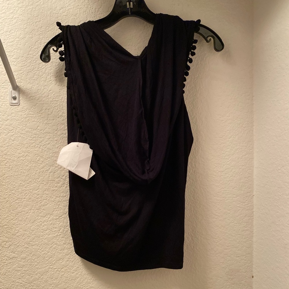 black top with hoodie
